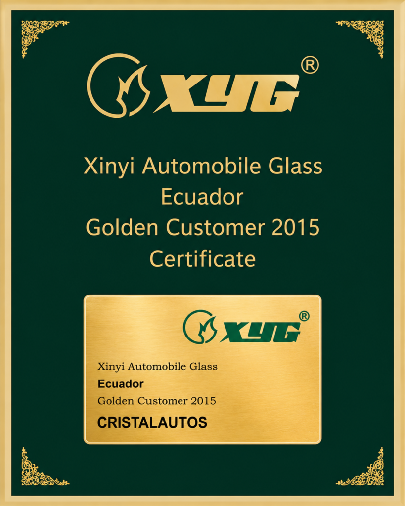 Imagen del reconocimiento comercial Golden Customer 2015 de XYG para Cristalautos, proporcionada por la empresa